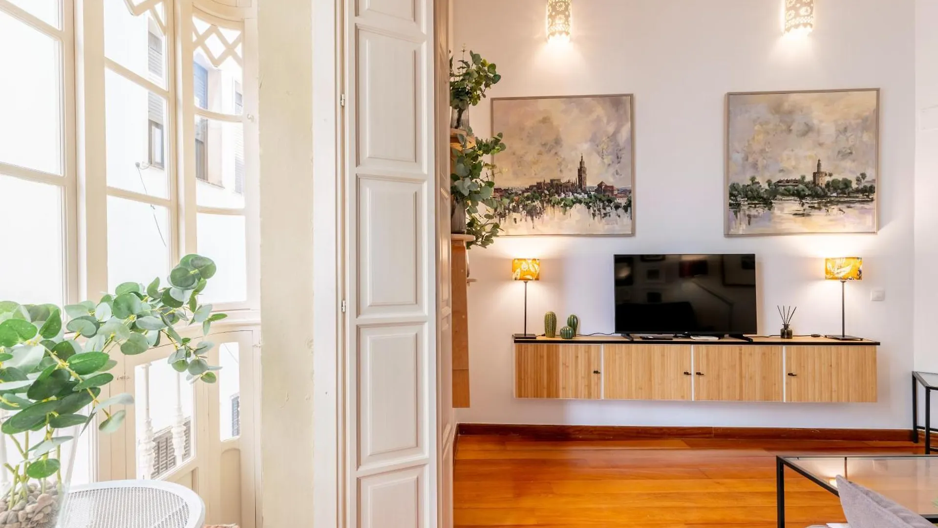 Apartamentos Rg Goyeneta Sevilla