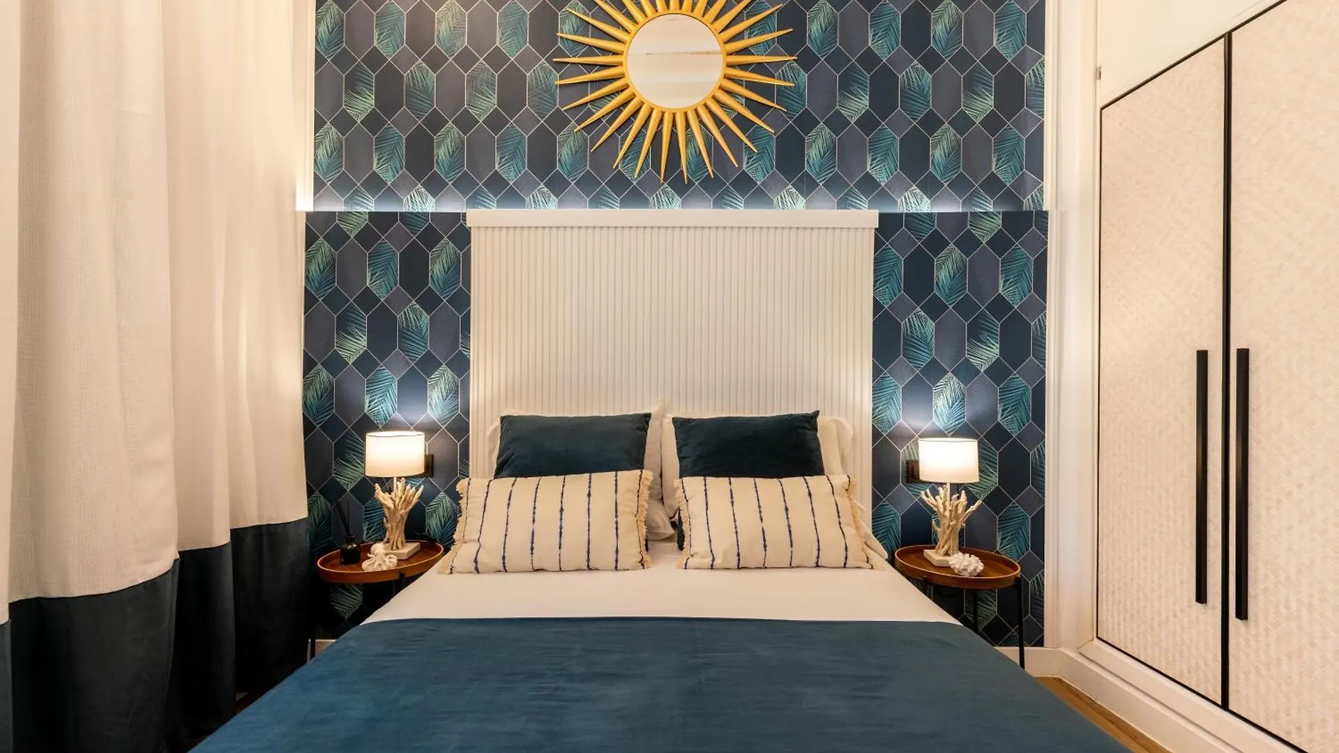 Apartamentos Rg Goyeneta Sevilla