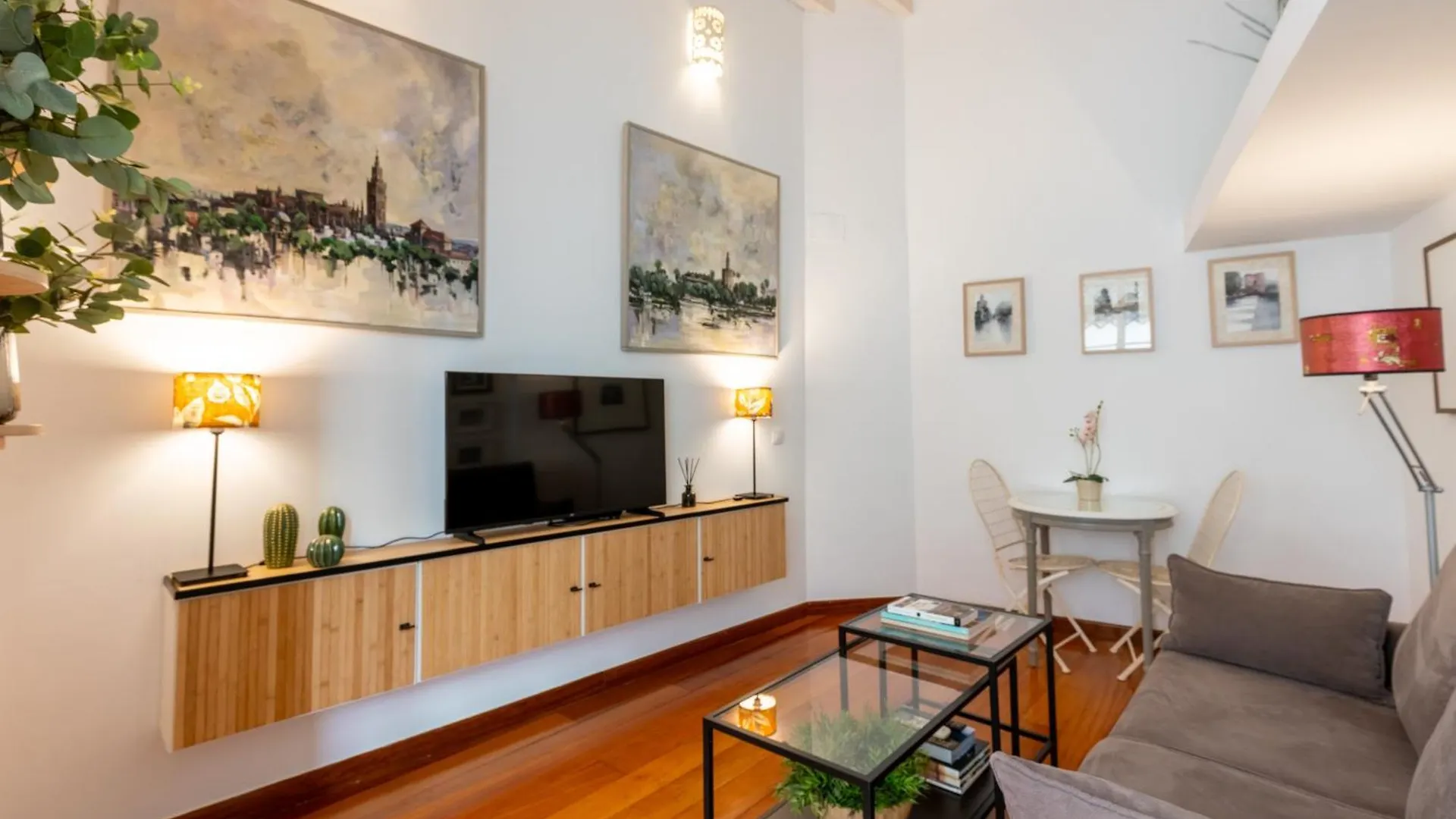Apartamentos Rg Goyeneta Sevilla