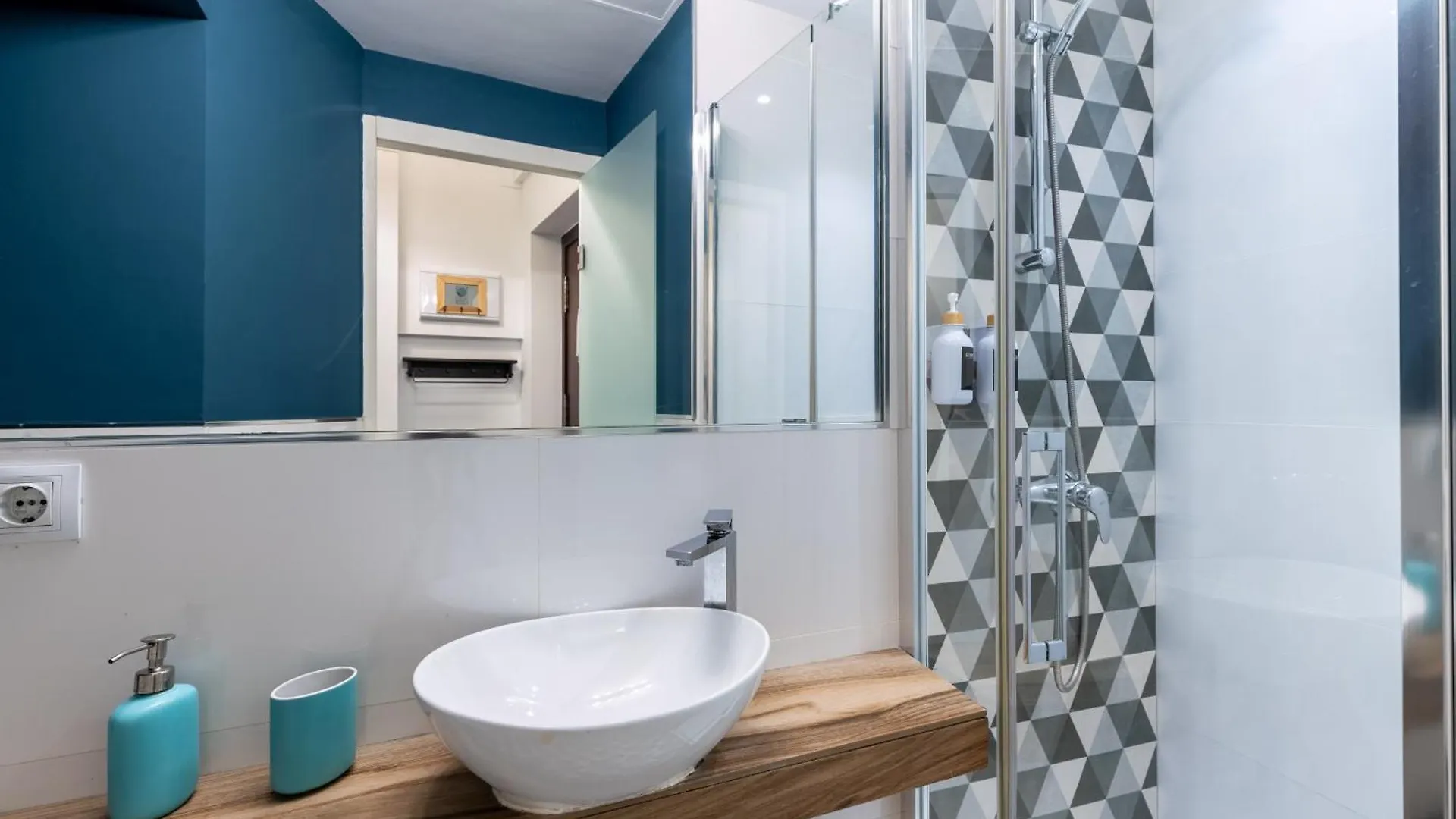 Apartamentos Rg Goyeneta Seville